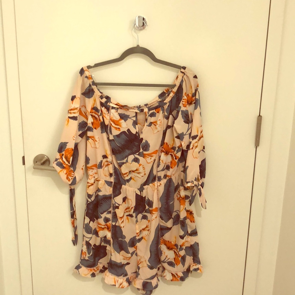 NWOT Fashion Nova Romper